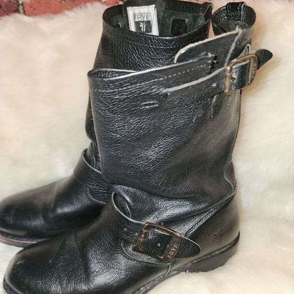 Frye Veronica Bootie - Picture 7 of 8